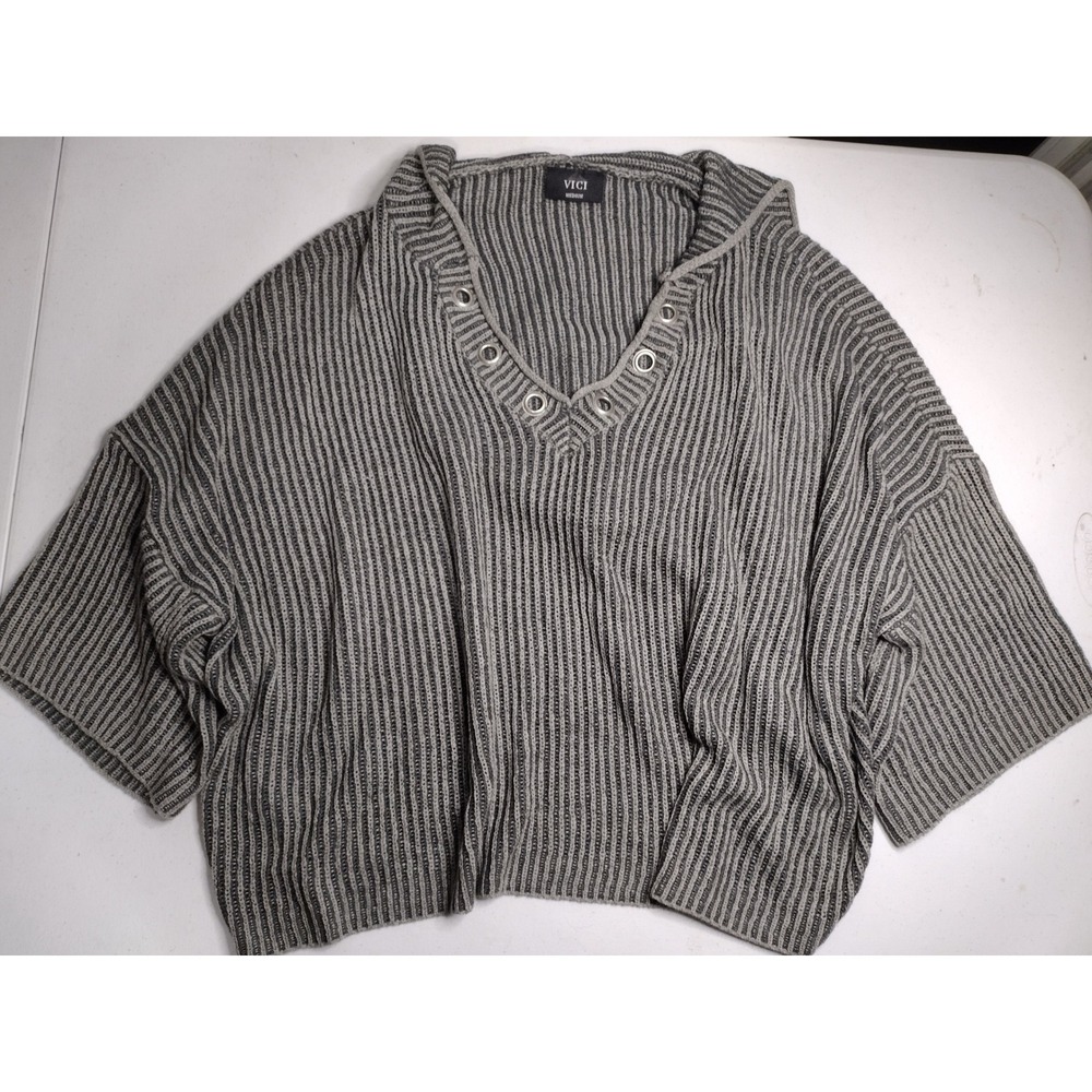VICI Grey Striped Ribbed Knit Grommet V-Neck Hooded Sweater Womens‎ Medium